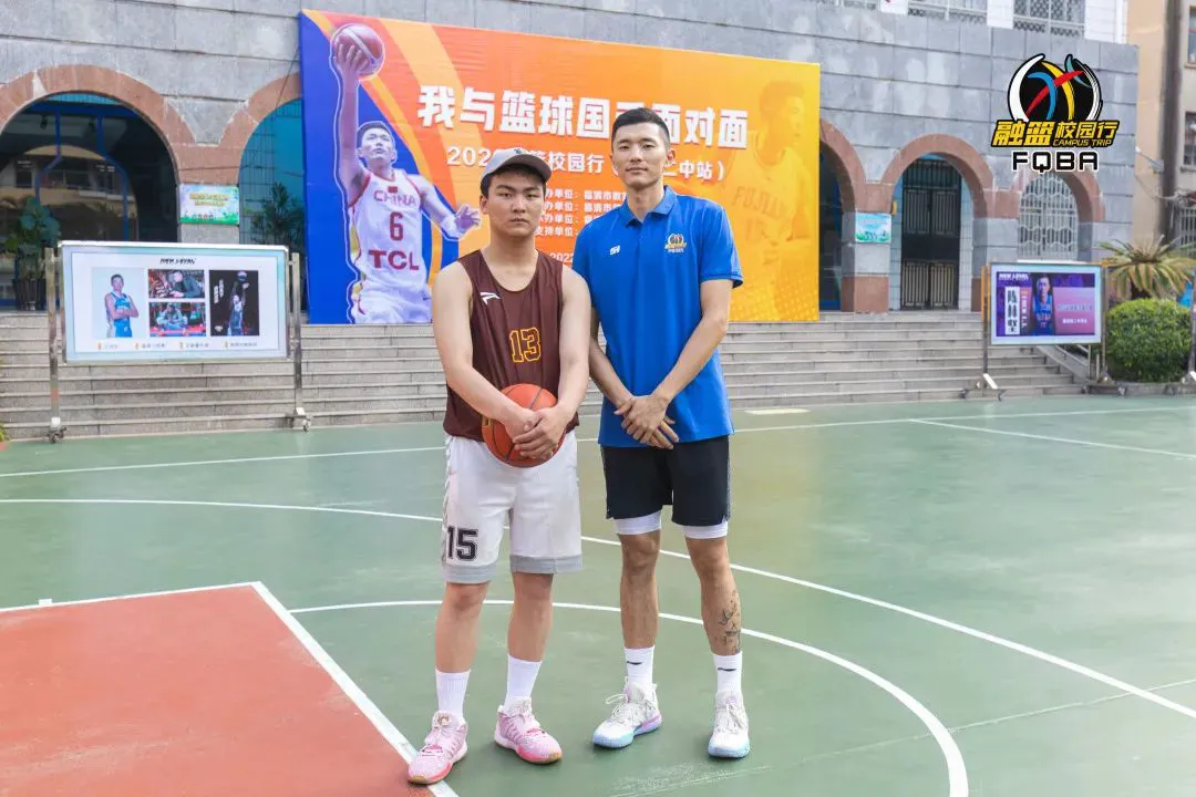 如何通过练习提升篮球罚球的速度和准确性?_2